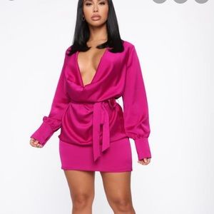 Fashion Nova I'm The One Mini Dress - Magenta
L